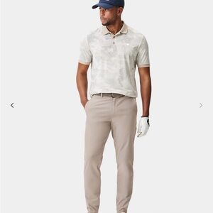 Macade Men's Ash Brown Four-Way Stretch Jogger - Size 42L